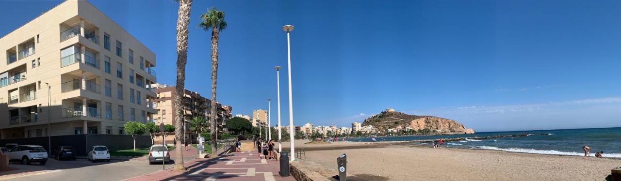 Precioso Apartamento Primera Linea De Playa アギラス エクステリア 写真